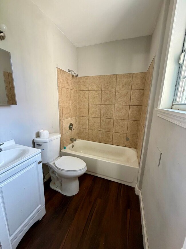 Photo - 3841/3847 Ogg Ave Unit 3847 Ogg Ave