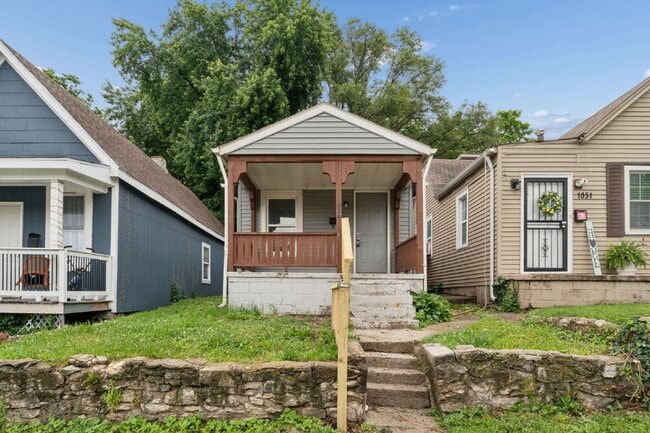 Photo - LIMITED-TIME SPECIAL: Get Your First Full Month of Rent FREE!
Don't miss this incredible move-i...
