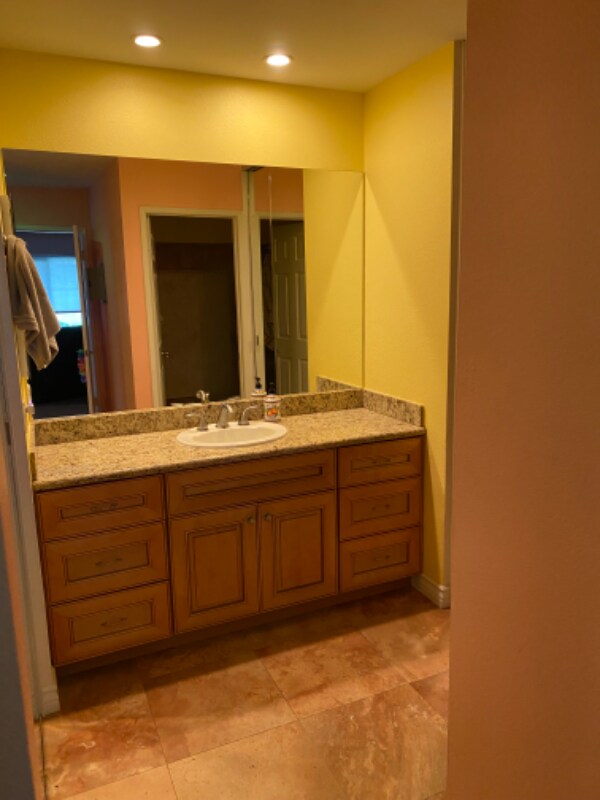 45 Streamwood Condo Condo for Rent in Irvine, CA