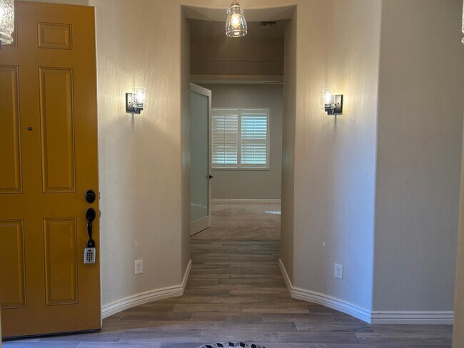 Photo - 10274 W Fetlock Trail