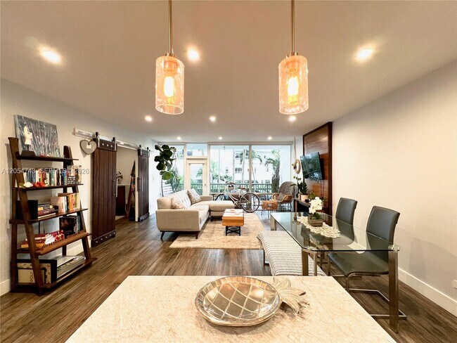 Photo - 1408 Brickell Bay Dr Unidad 212