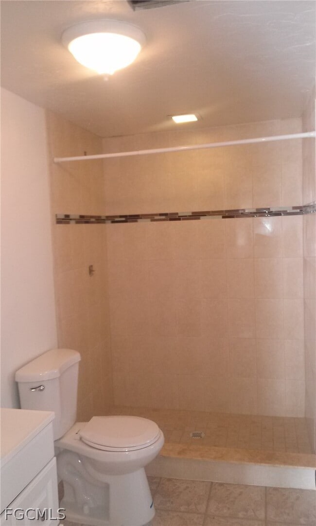 Building Photo - 2181 Brandon St