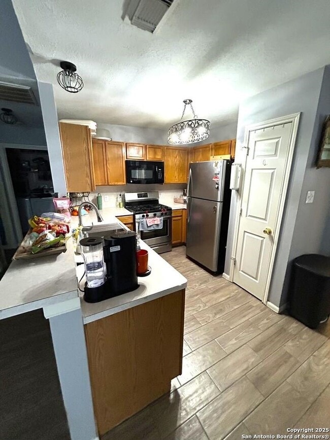 Photo - 4210 Field Meadow Dr