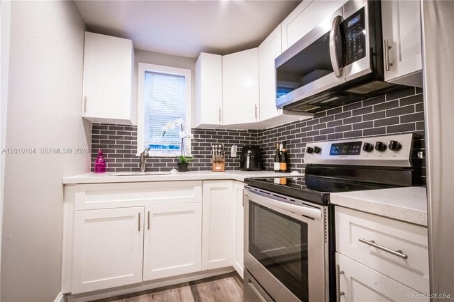 Photo - 227 SW 30th Ave Unit A