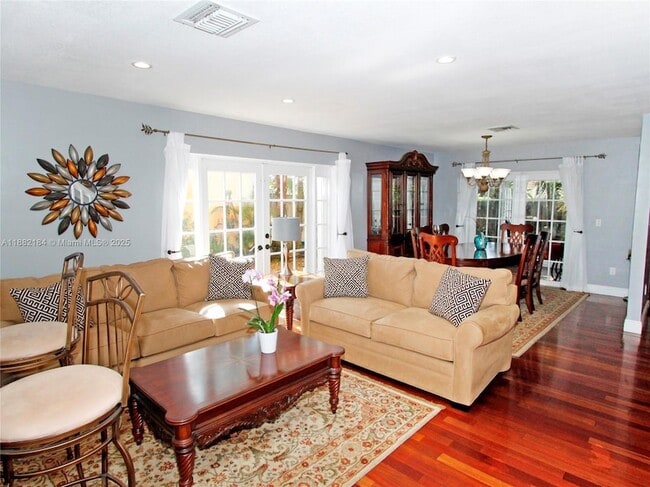 Photo - 21453 SW 91st Ave