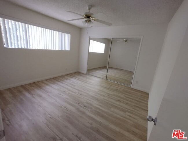 Photo - 650 Westmount Dr Unit 206