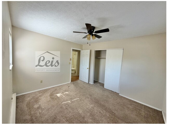 Photo - 1708 Saratoga Dr