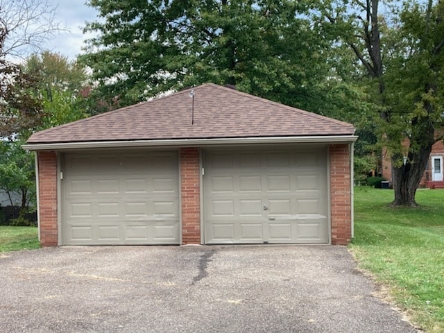 2881 Chamberlain Rd Unit Upper