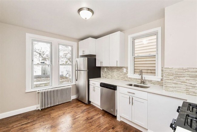 Photo - 245 Grant Ave