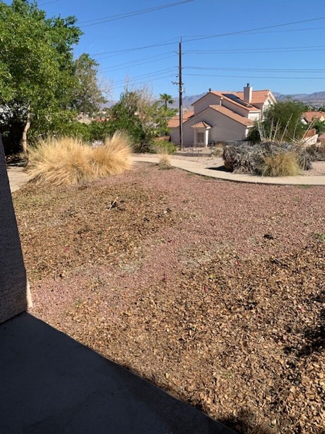 Photo - SINGLE LEVEL HOME FOR RENT