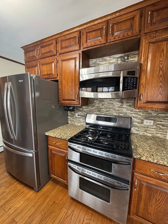 Photo - 21 Glenwood St