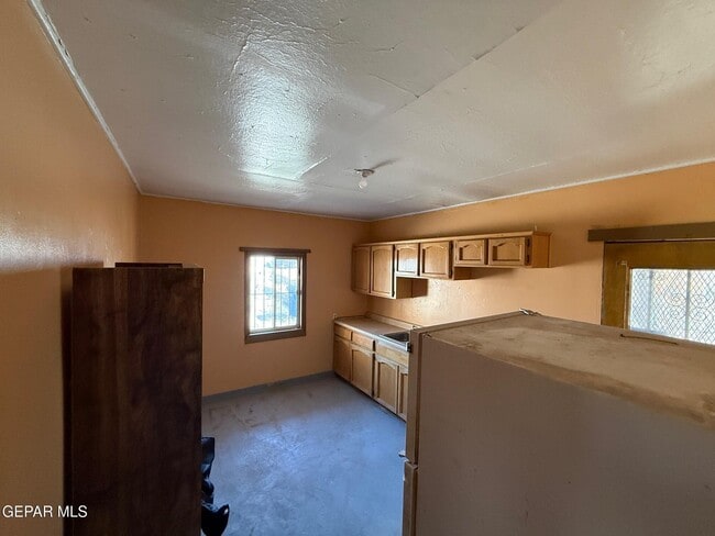 Photo - 4000 1/2 Sacramento Ave