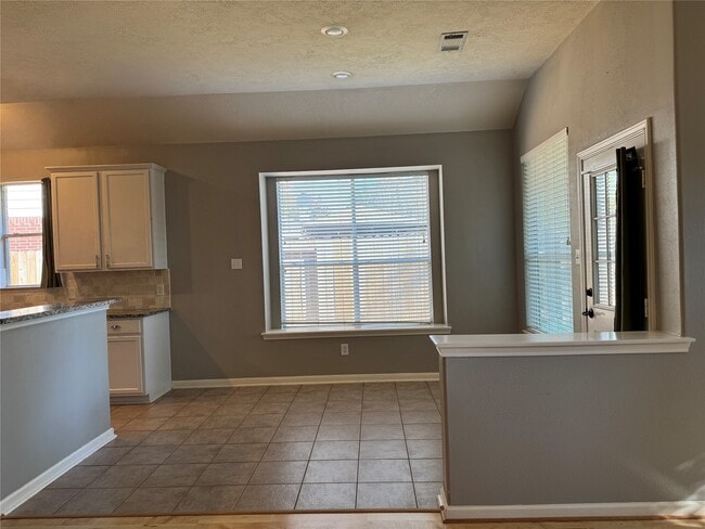 Photo - 18223 Water Mill Dr