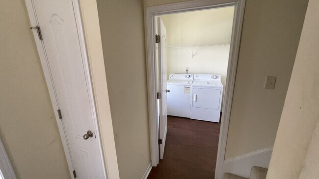 Photo - Condo For Rent