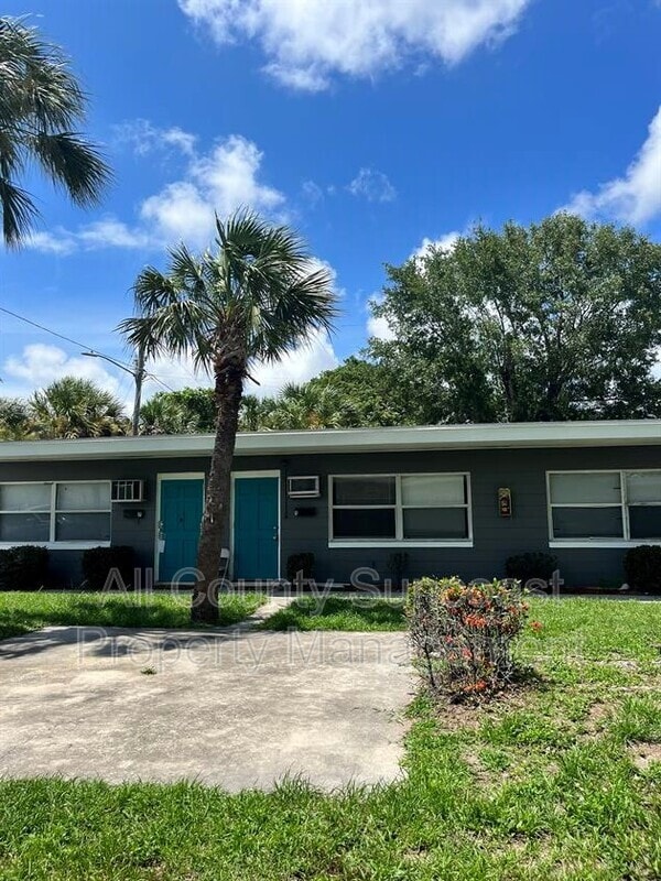 2219 Highland St S Condo Unit 5 Condo for Rent in Saint Petersburg