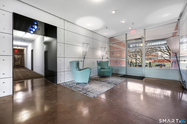 Photo - 10 Ann St Unit 201