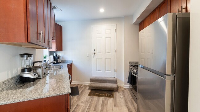 Photo - 2048 W Touhy Ave Unit 1