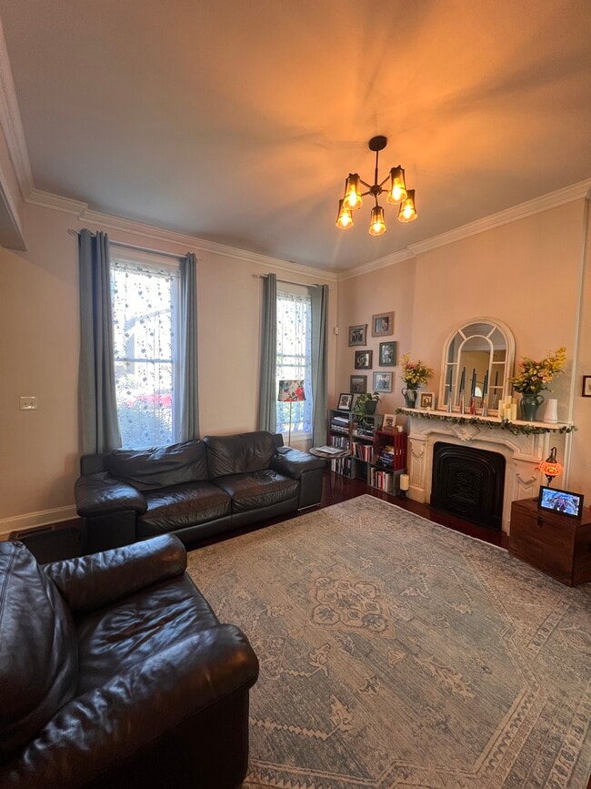 Photo - 929 S Bell Ave