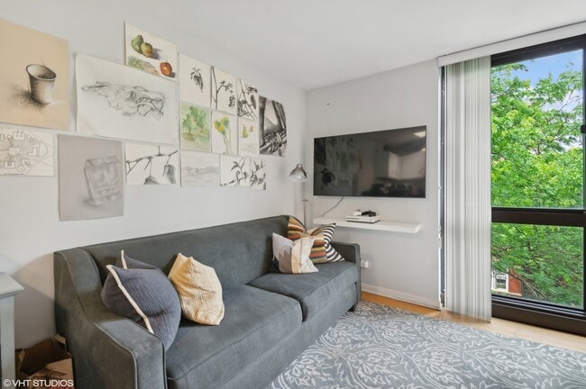 Photo - 2201 N Cleveland Ave Unit 502