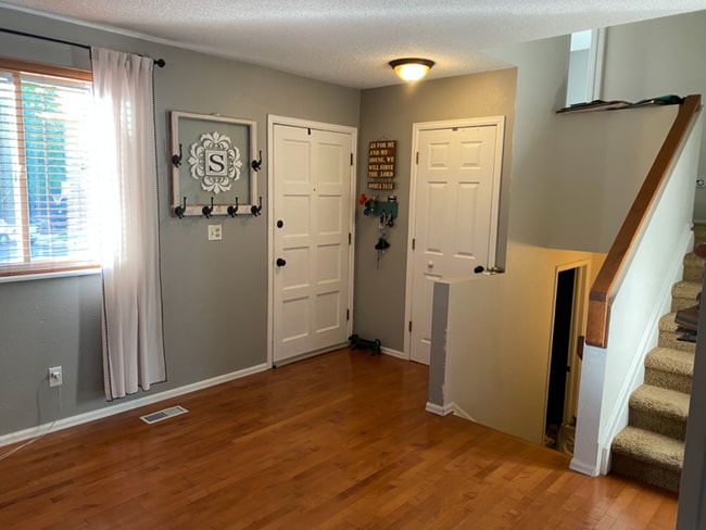 Photo - 13542 Hazel Pl