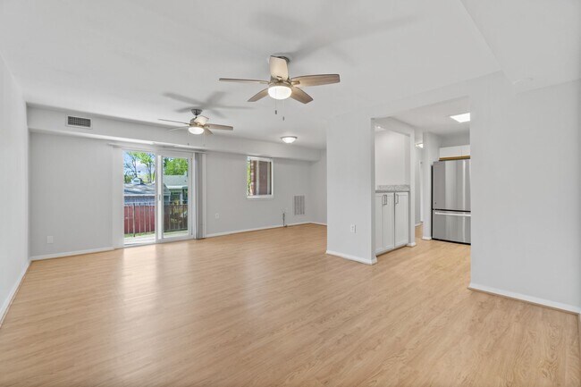Photo - Fairwinds. Renovated and Updated. Spacious 2 bed 2 bath ground level condo in Annapolis! Unit A