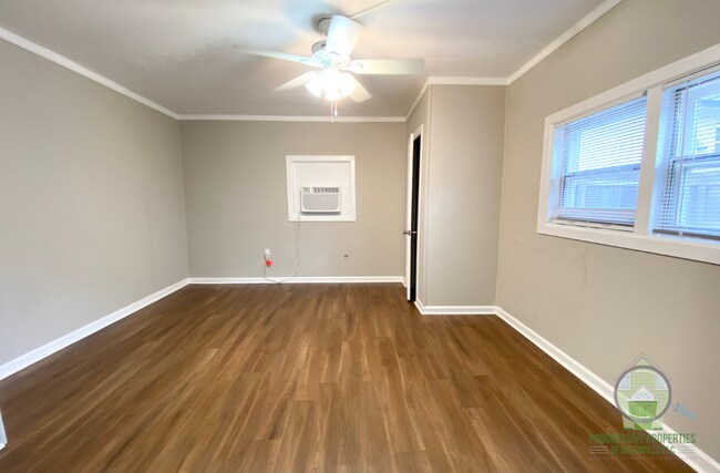 Photo - 7 Cherry Ave