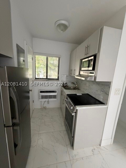 Photo - 625 SW 5th St Unit 10