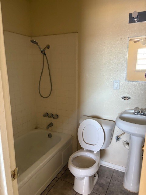 Photo - 101 N 3rd St Unidad 12