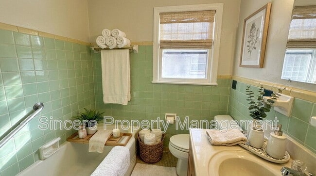 Photo - 2605 NW 34th St