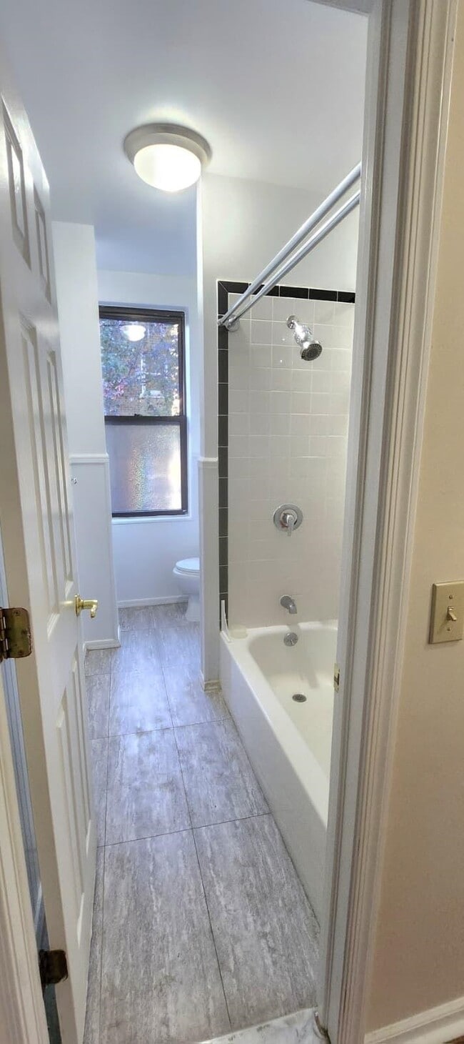 Photo - 761 Avenue A Unit 5