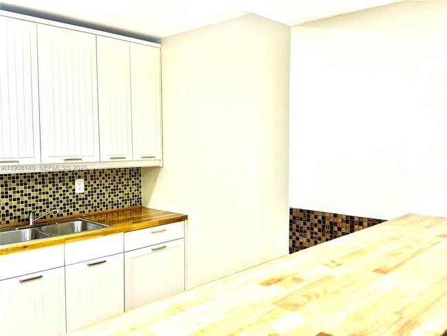 Photo - 801 Three Islands Boulevard Unit 319