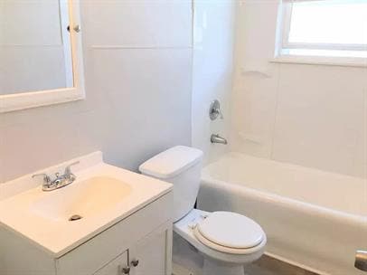 Photo - 2759 Harris Ave Unidad 4