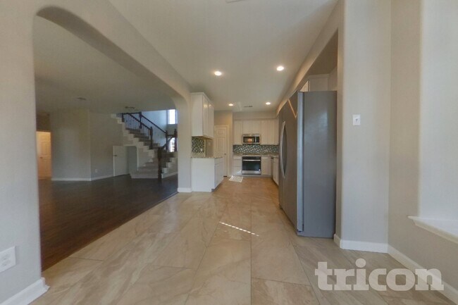 12069 Brownwood Dr