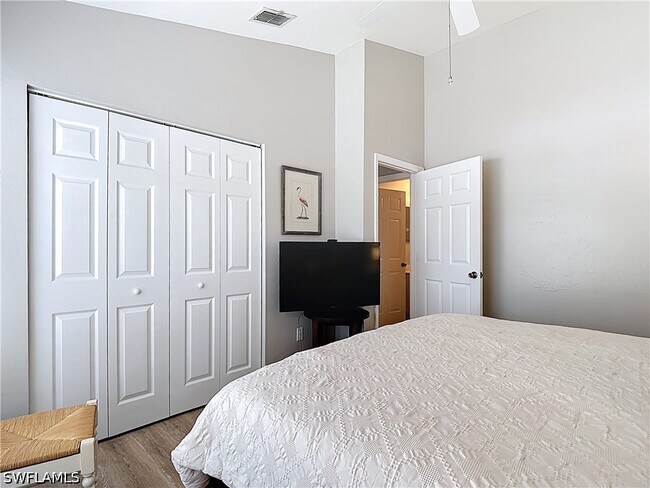 Photo - 4970 Deerfield Way Unit F-203