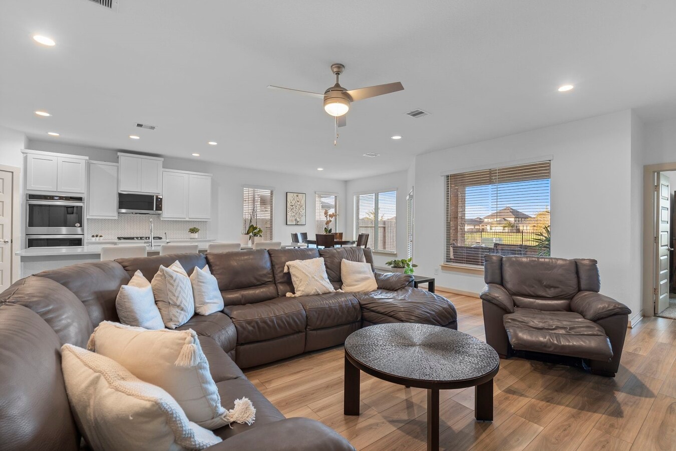 Photo - 28410 Hannahs Harbor Ln