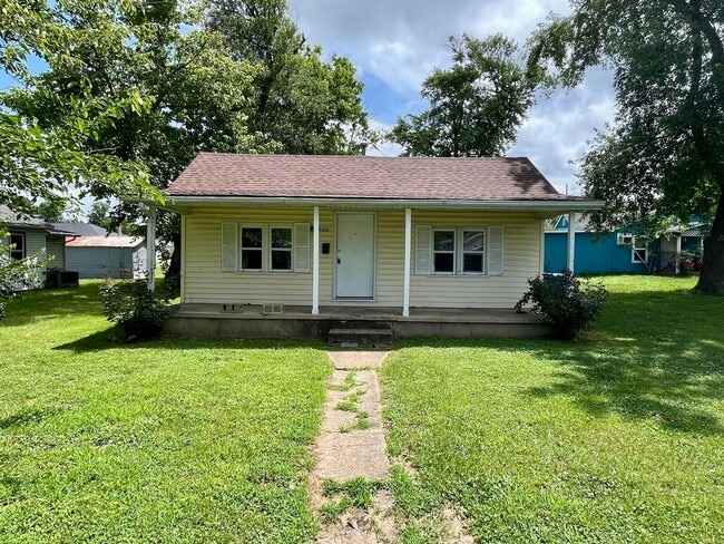 2 Bed | 1 Bath | House - 2 Bed | 1 Bath | House
