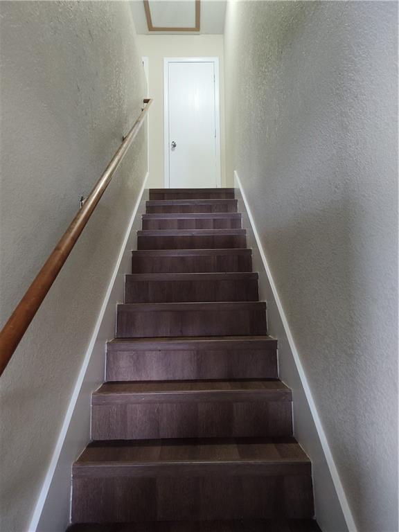 Photo - 9 W Rainsong St