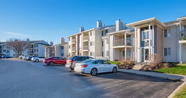 Building Photo - Riverbend Apartments