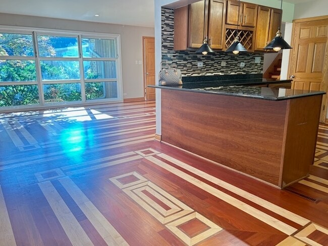Photo - 245 Sunset Dr