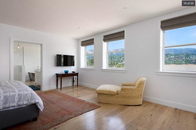 Photo - 1216 State St