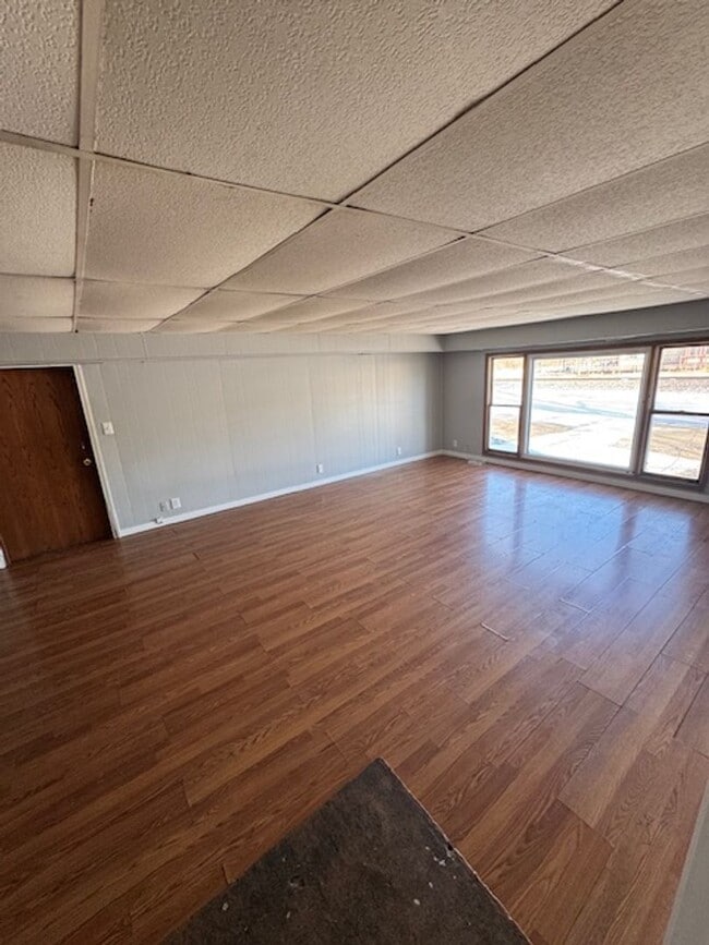 Photo - 608 State St