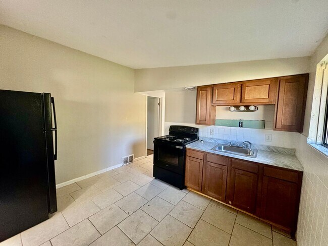 Photo - Charming 3-bedroom!