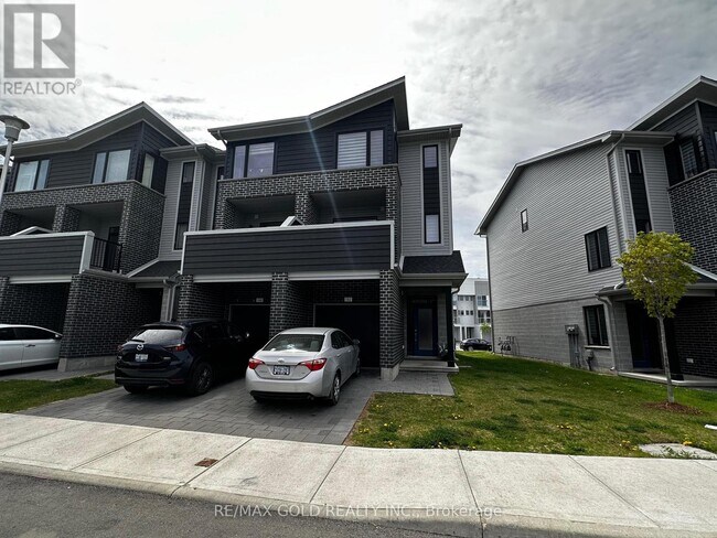 Photo - 177 Edgevalley Rd