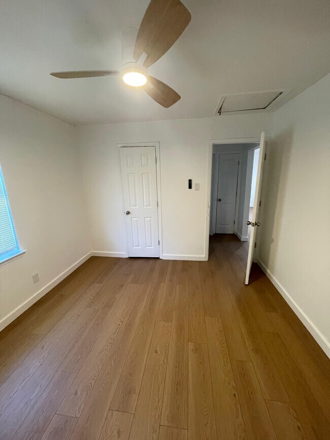 Photo - 1903 N 4th St