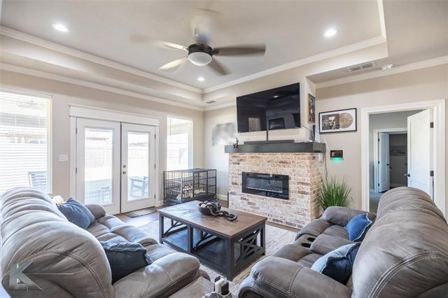 Photo - 320 Bella Way