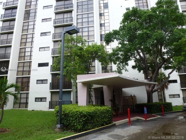 Photo - 17021 N Bay Rd Unit 1026
