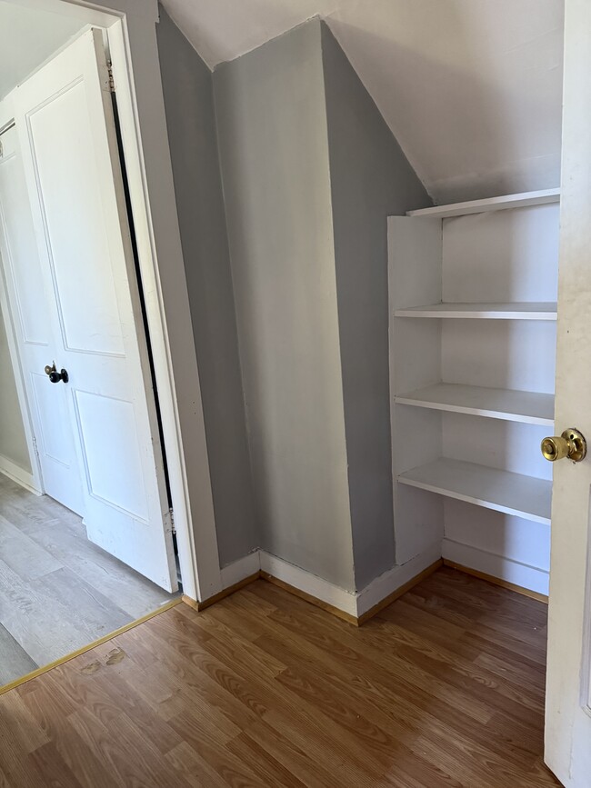 Photo - 56 Long St Unit 4