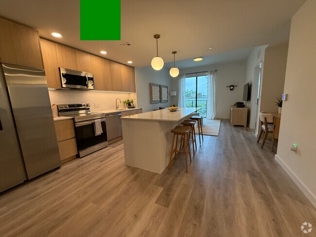 Building Photo - 236 NW 32nd St Unit A3 Rental