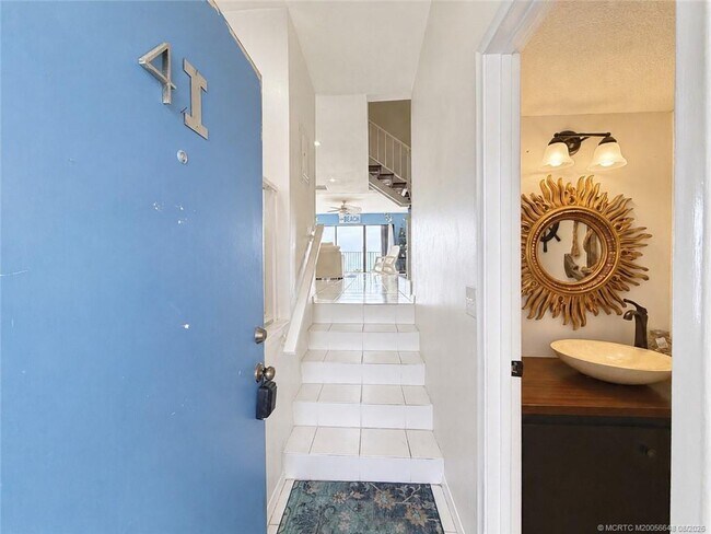 11000 S Ocean Dr Unit 4I