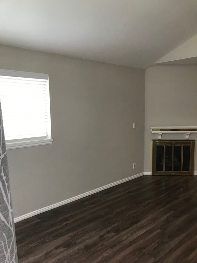 Photo - 650 S Main St Unit 8105